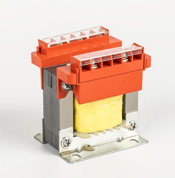 Hvorfor er Square Transformer meget brugt i styrekredsløb og industriel automation?