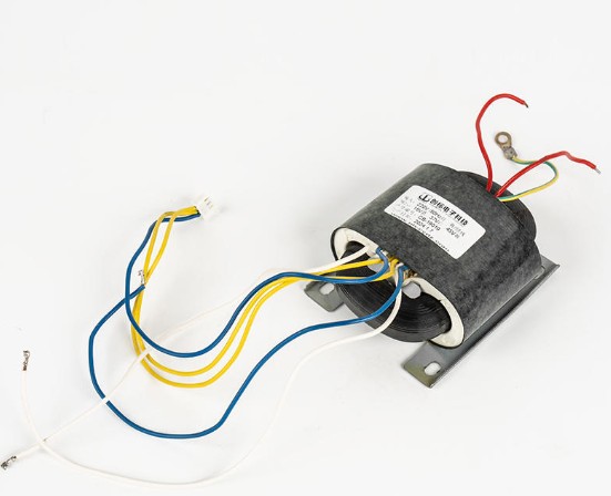 Hvad er forskellene mellem R-Type-transformatorer og traditionelle EI/toroidale transformere?